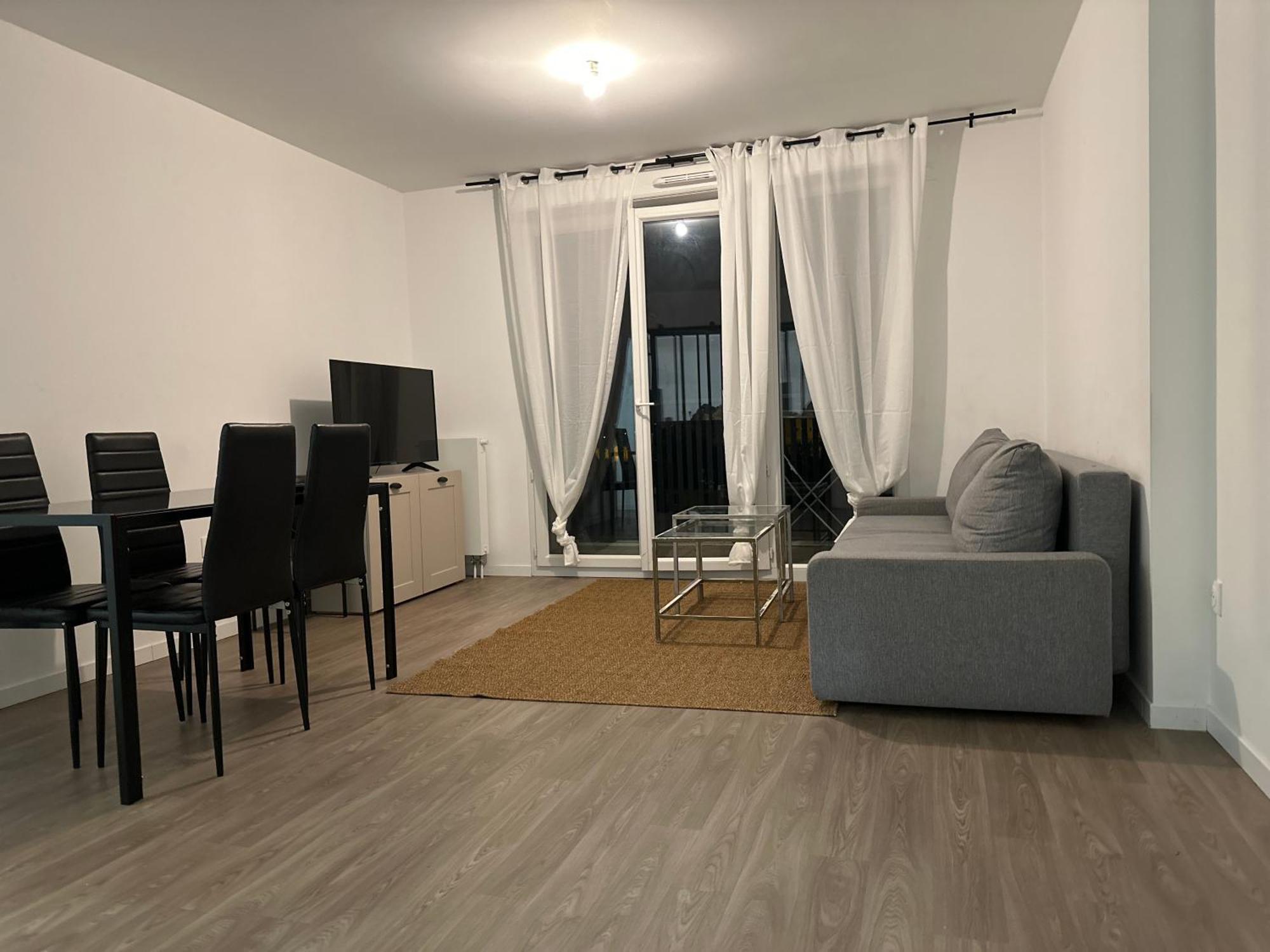 T3 65 M2 Avec Parking 15 Mns Paris By Immo Kit Bnb Gagny Extérieur photo